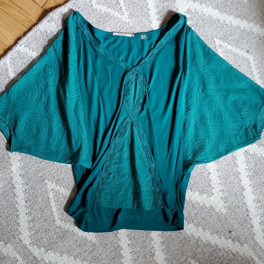 Anthropologie rayon embroidered kimono sleeve top